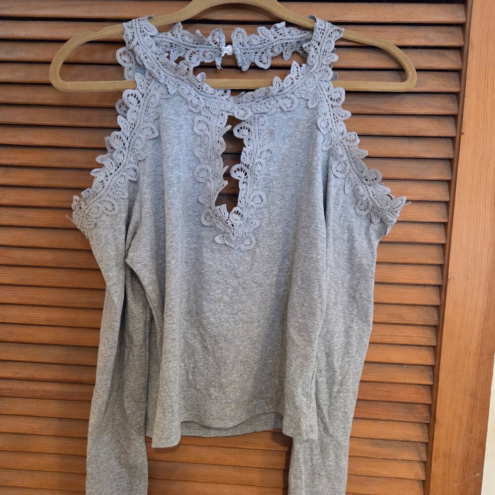 lace trim off the shoulder top